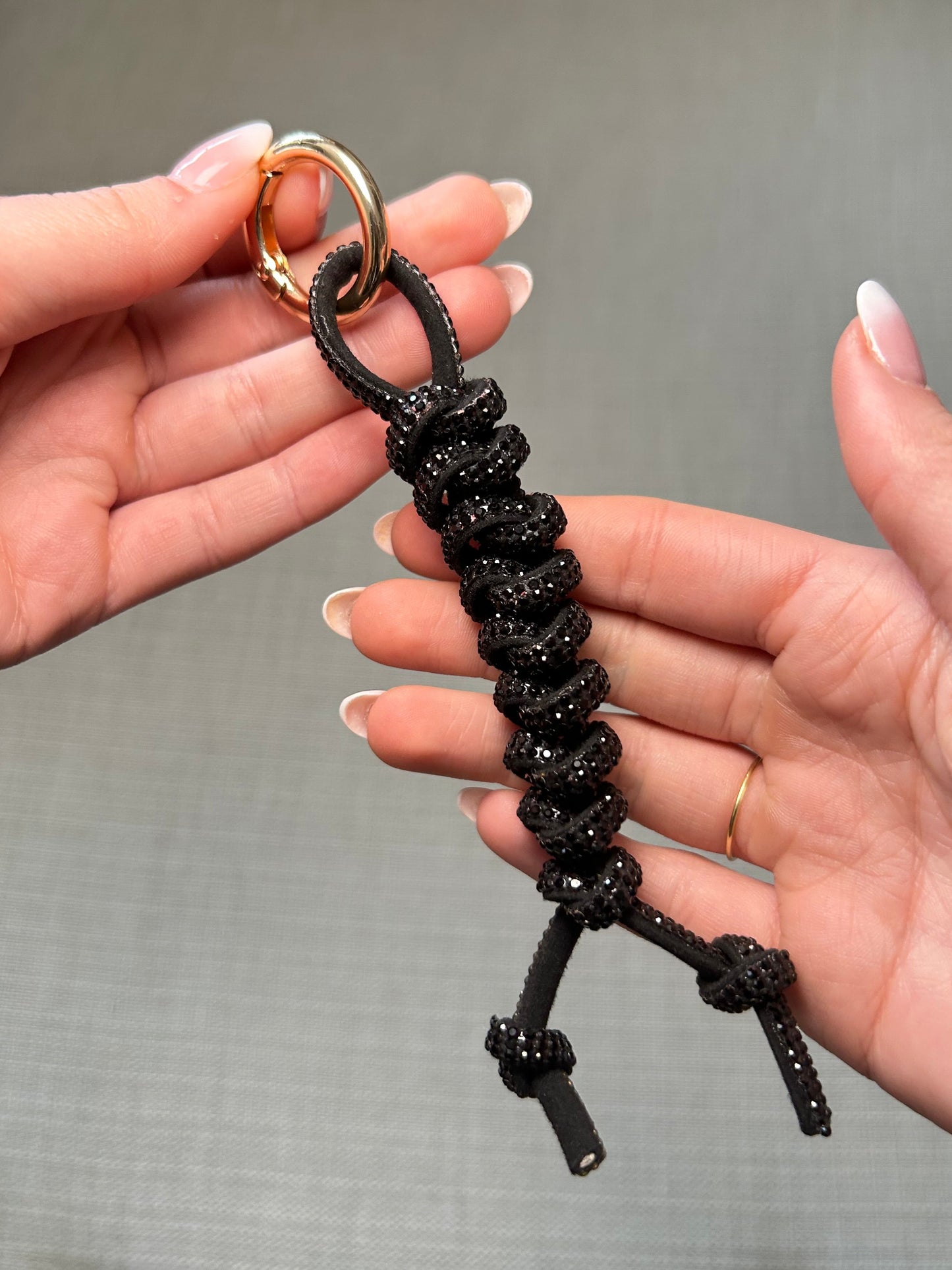 Charms Total Black